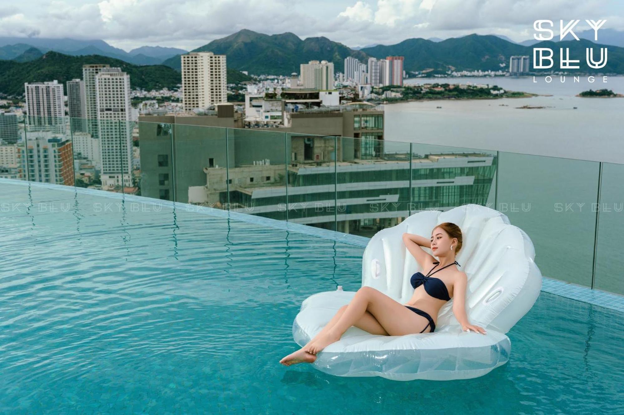 Coastal Panorama Oceanfront Suites 芽庄 外观 照片