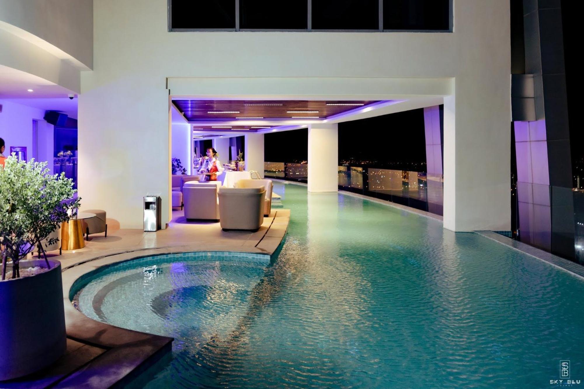 Coastal Panorama Oceanfront Suites 芽庄 外观 照片